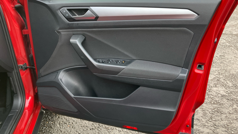 Volkswagen T-Roc 1.0 TSI Life 5dr Petrol Hatchback